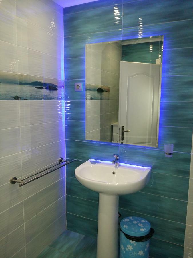 Guest House Harmony เวลีคอเทอร์โนโว ภายนอก รูปภาพ